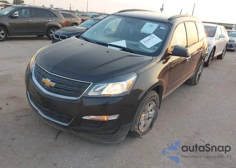 2017 Chevrolet Traverse Ls из США, поврежденный, VIN 1GNKRFED0HJ226873